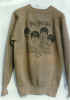Sweatshirt2.jpg (48460 bytes)